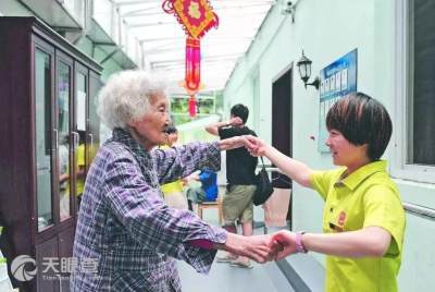 成都朗力 深耕社區(qū)智慧養(yǎng)老，探索本土化產(chǎn)業(yè)發(fā)展新路徑
